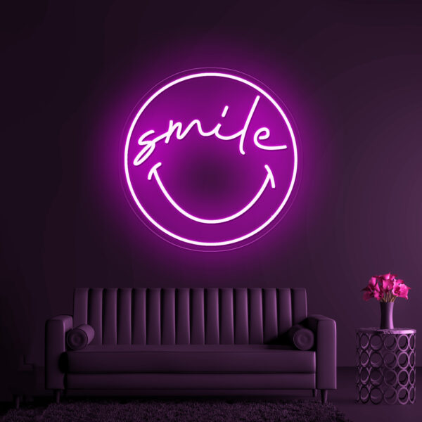 Smiley World - Image 4